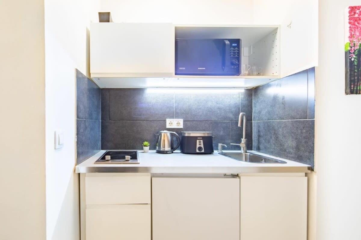 Central Room For Solo Traveller 부다페스트 외부 사진
